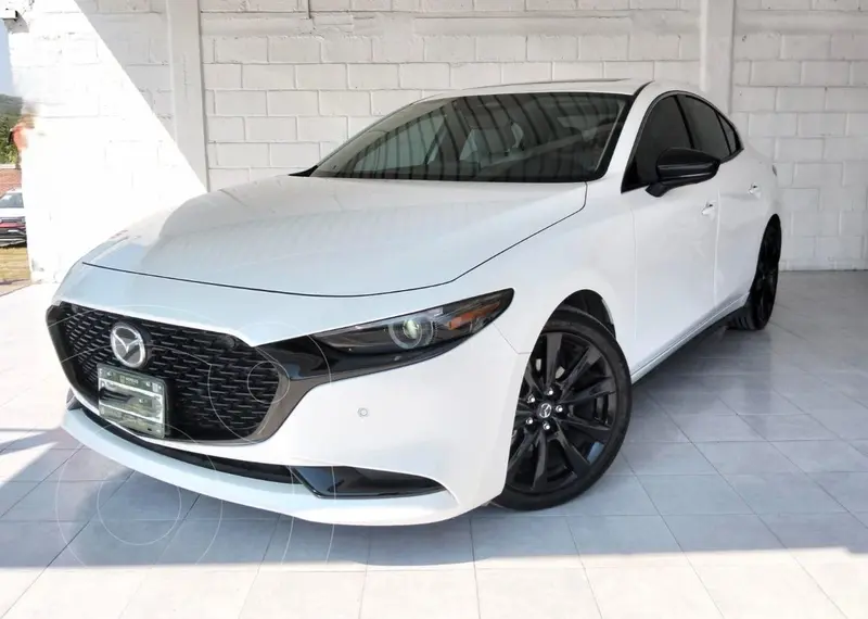 Foto Mazda 3 Sedan Signature usado (2025) color Blanco precio $449,900
