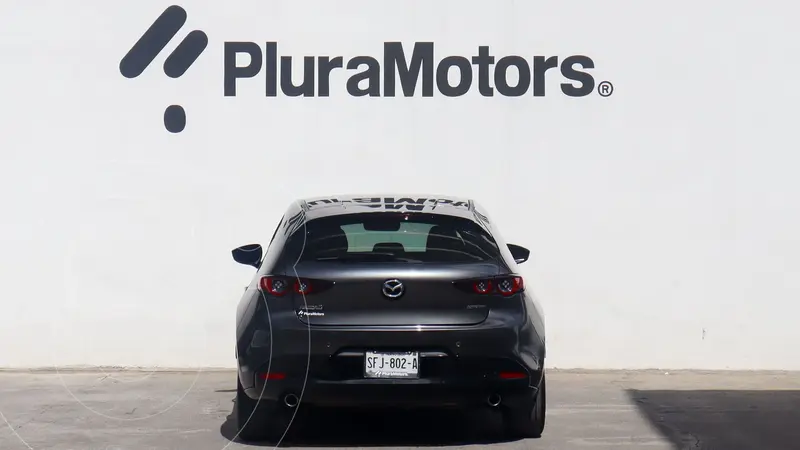mazda 3-sedan