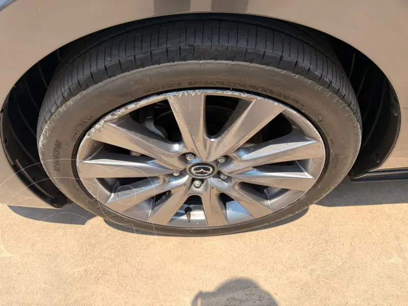 mazda 3-sedan