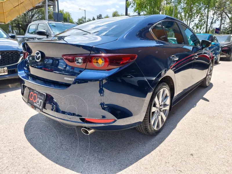 mazda 3-sedan