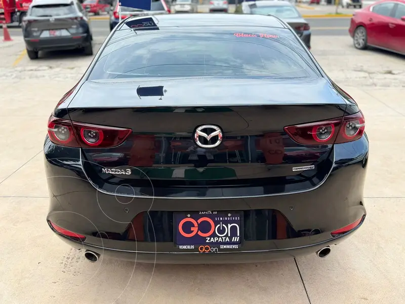 mazda 3-sedan