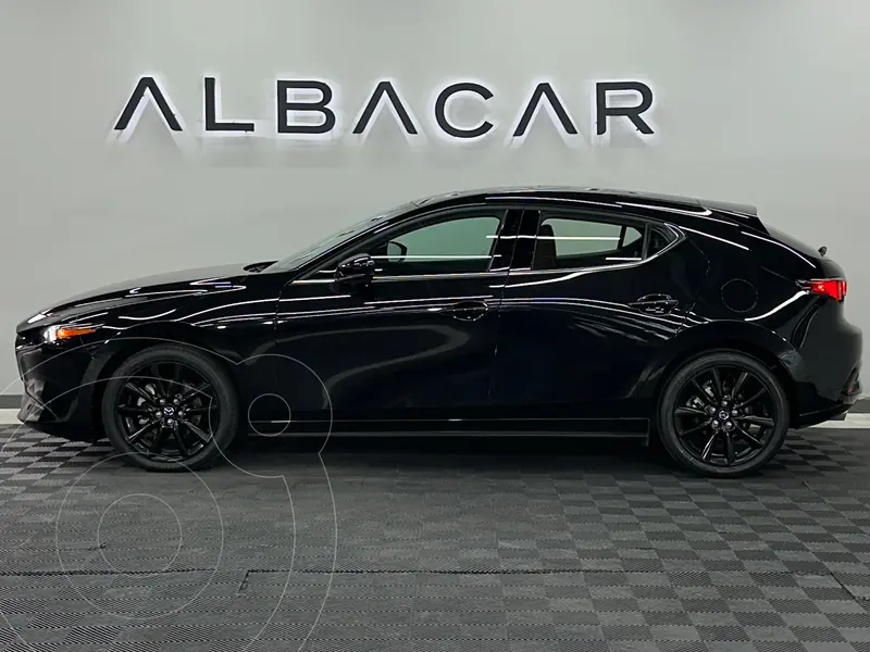 mazda 3-sedan