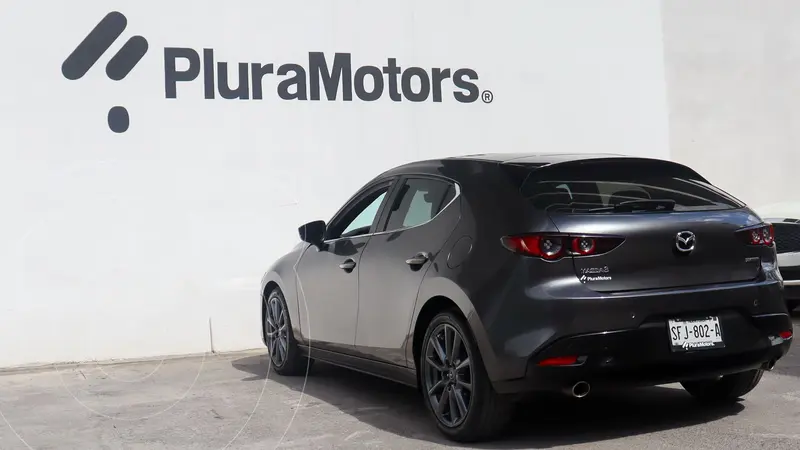 mazda 3-sedan