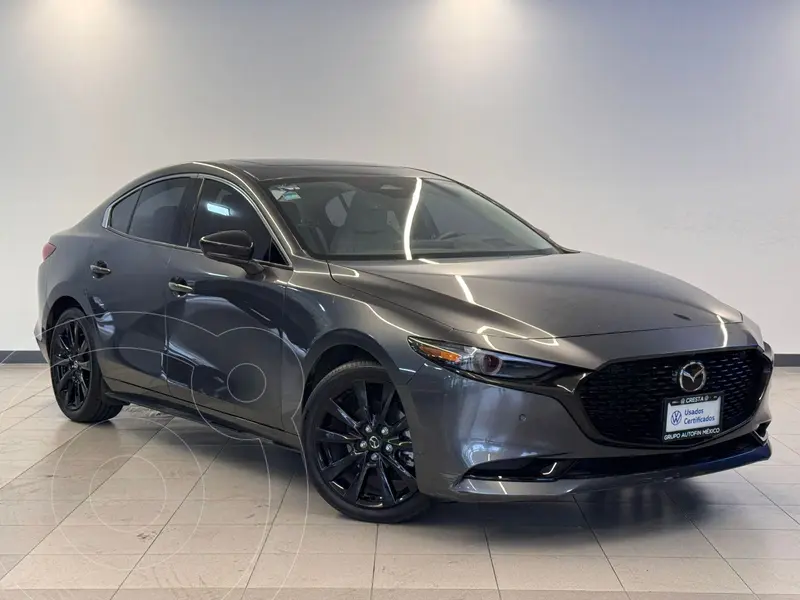 Foto Mazda 3 Sedan Signature usado (2025) color Gris precio $449,900