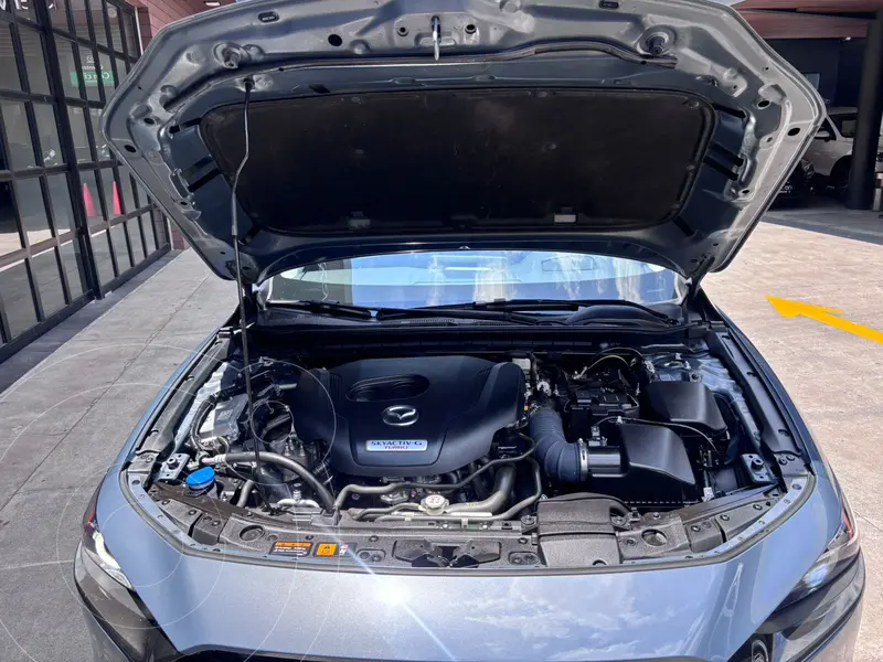 mazda 3-sedan