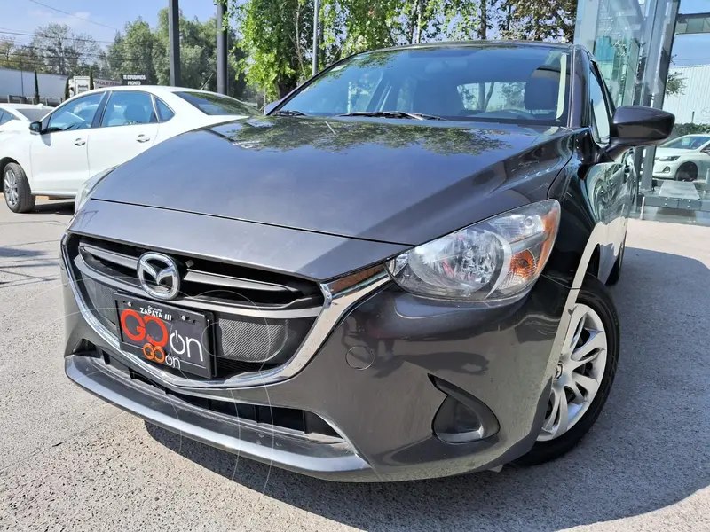 Foto Mazda 3 Sedan i usado (2019) color Gris Oscuro precio $220,000