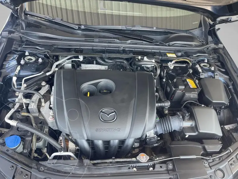 mazda 3-sedan