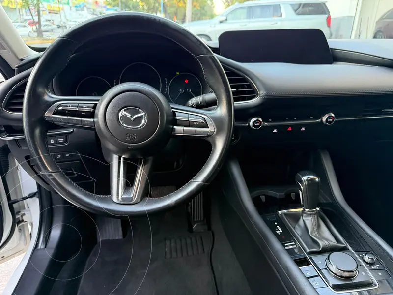 mazda 3-sedan