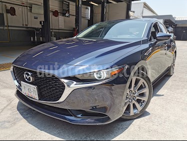 foto Mazda 3 Sedan s Grand Touring Aut usado (2019) color Azul Marino precio $335,000