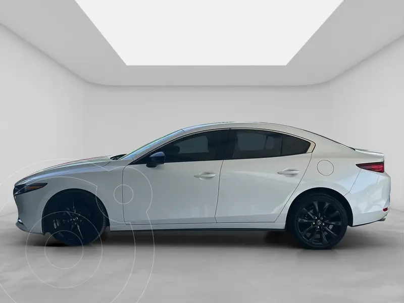 mazda 3-sedan