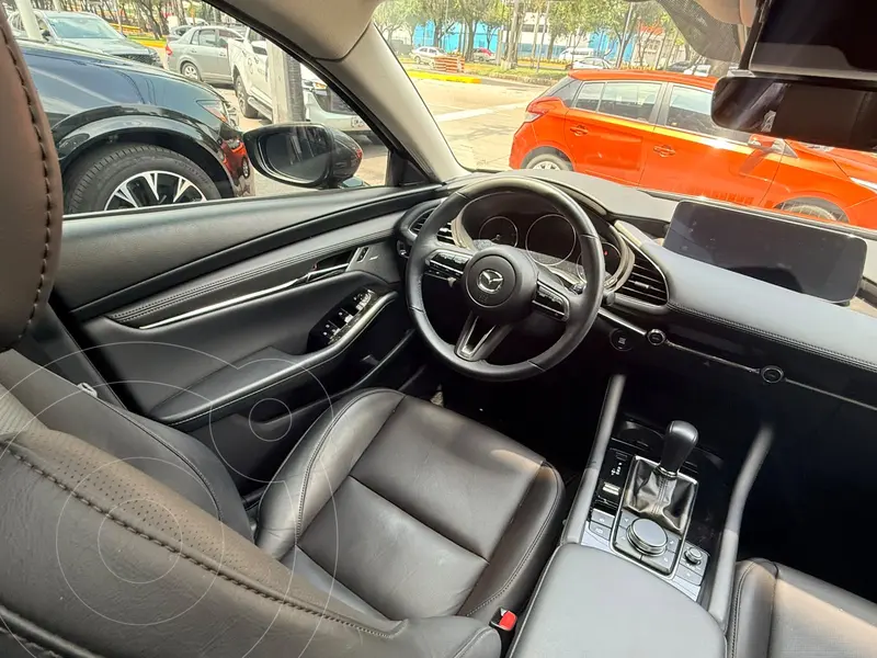 mazda 3-sedan