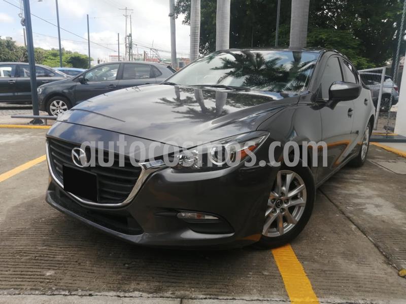 Foto Mazda 3 Sedan i Touring usado (2017) color Gris precio $225,000