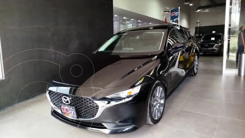 Foto Mazda 3 Sedan i Sport usado (2024) color Negro financiado en mensualidades(enganche $102,188 mensualidades desde $7,814)