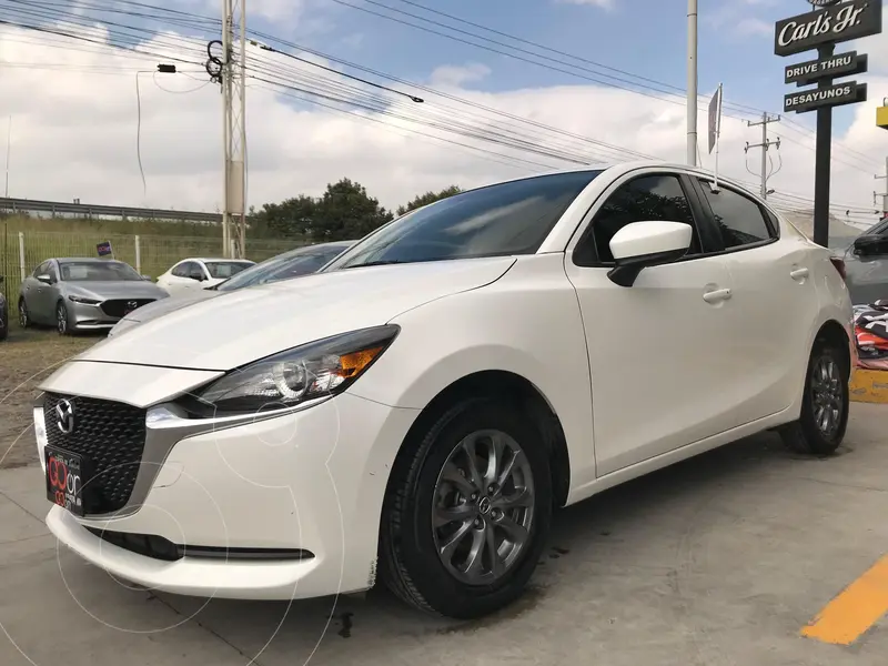 Foto Mazda 3 Sedan i usado (2023) color Blanco financiado en mensualidades(enganche $74,938 mensualidades desde $5,730)
