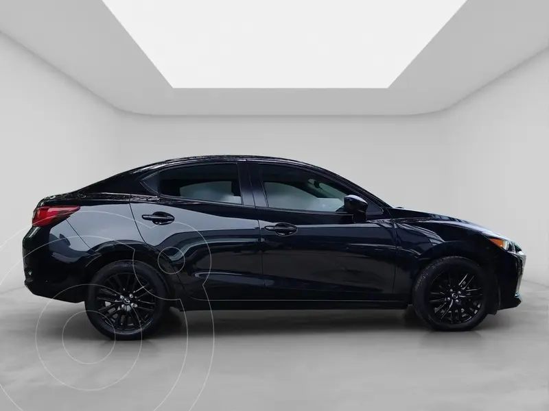 mazda 3-sedan