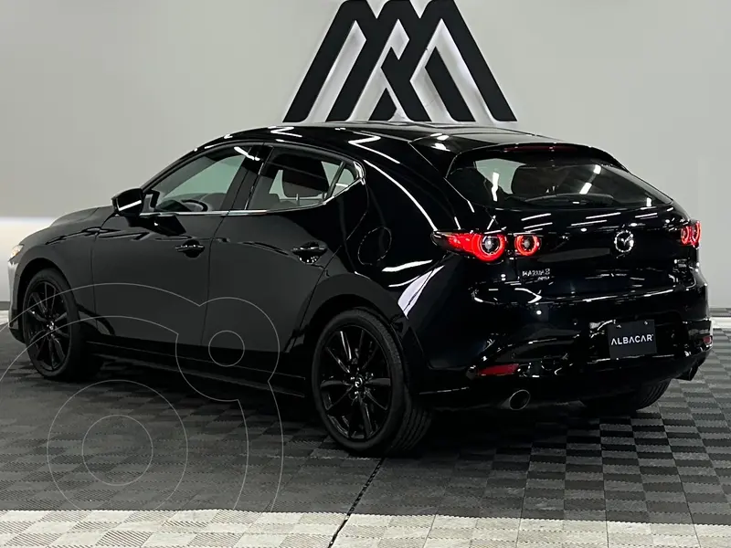 mazda 3-sedan