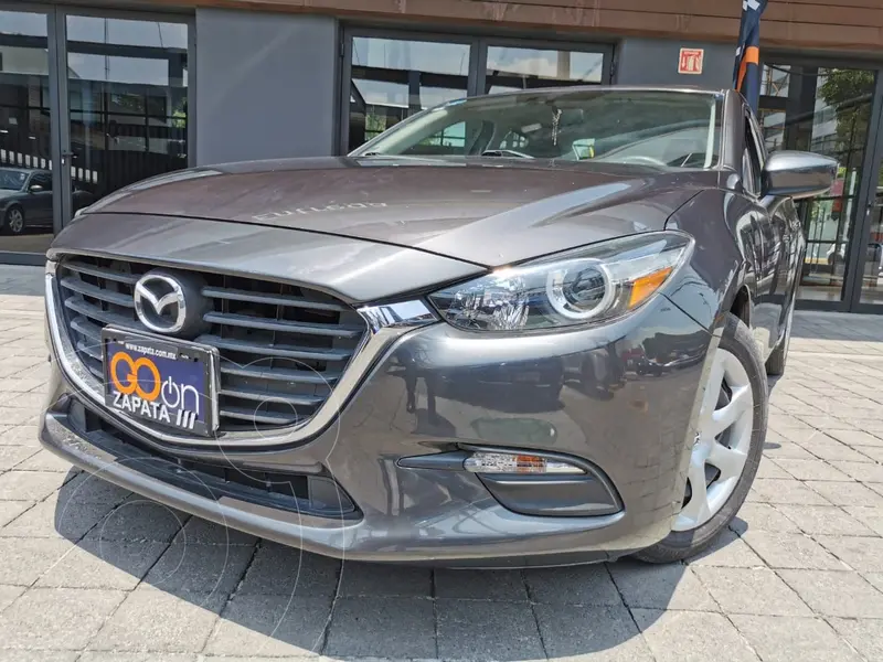 Foto Mazda 3 Sedan i usado (2018) color Gris financiado en mensualidades(enganche $73,750 mensualidades desde $7,612)