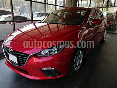 Mazda 3 Sedan i Aut usado (2015) color Rojo precio $175,000