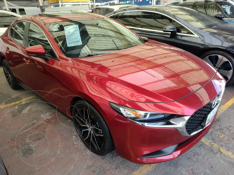Foto Mazda 3 Sedan i Grand Touring Aut usado (2021) color Rojo precio $310,000