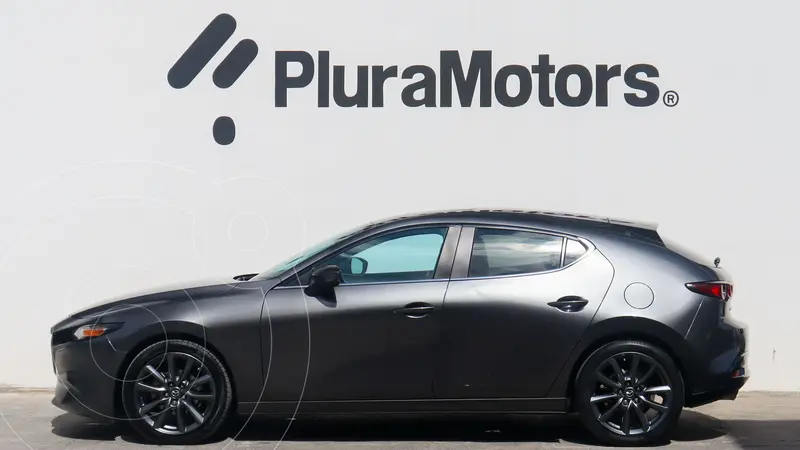 mazda 3-sedan