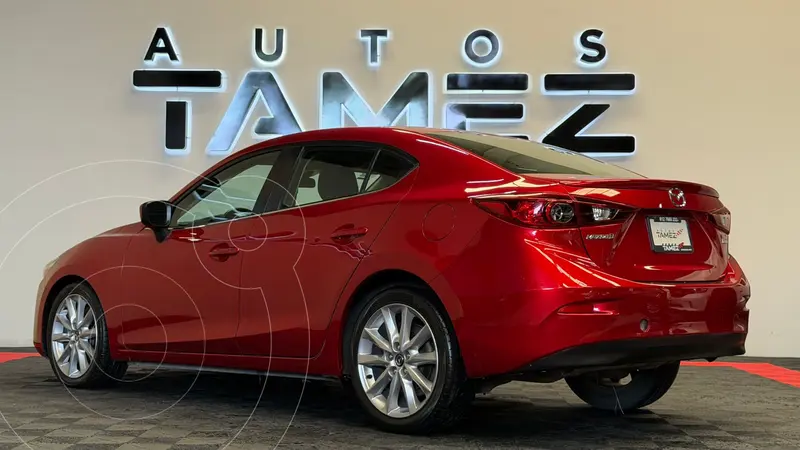 mazda 3-sedan