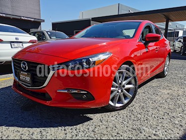 Mazda 3 Sedan s Aut usado (2018) color Rojo precio $299,000