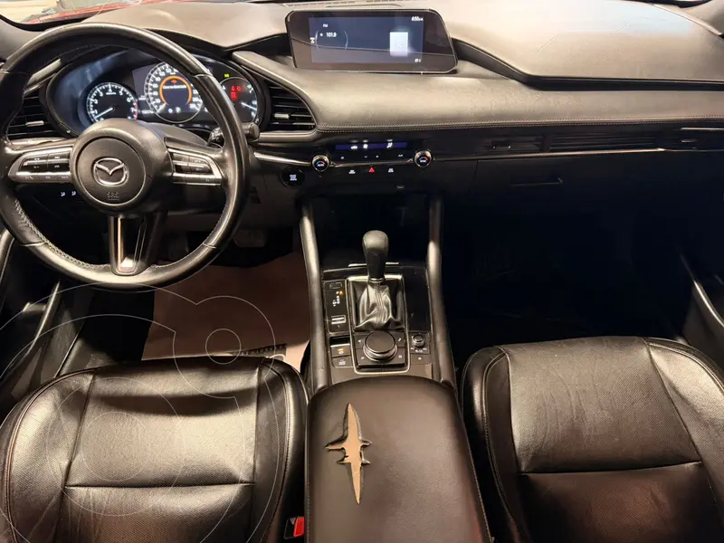 mazda 3-sedan