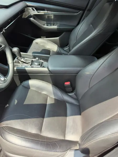 mazda 3-sedan