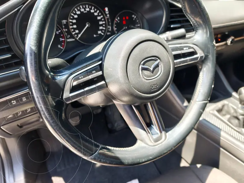 mazda 3-sedan