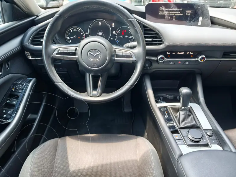 mazda 3-sedan