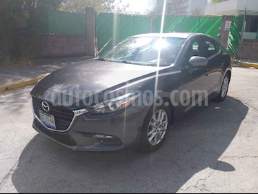 foto Mazda 3 Sedan i 2.0L Touring Aut usado (2017) color Gris precio $237,000