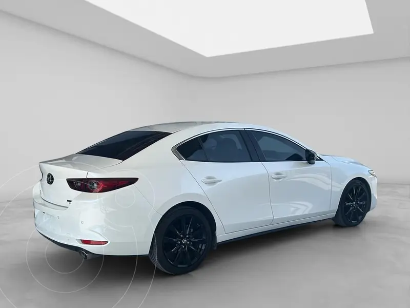 mazda 3-sedan