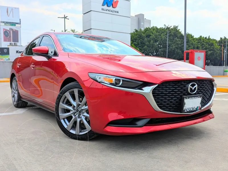 Foto Mazda 3 Sedan i Sport usado (2024) color Rojo precio $395,000