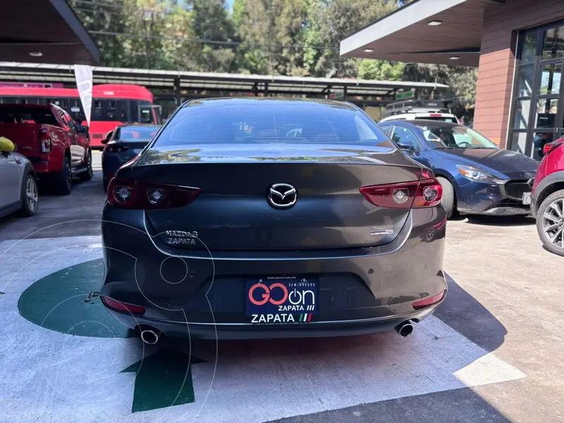 mazda 3-sedan