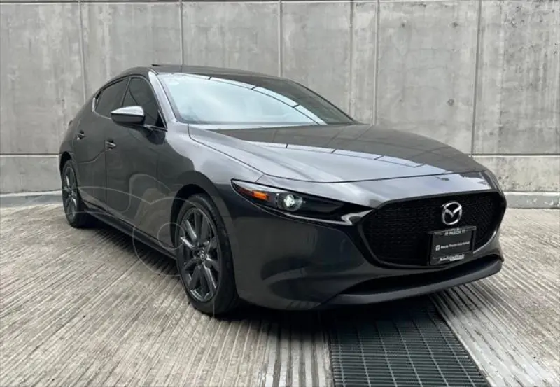 Foto Mazda 3 Sedan i Grand Touring Aut usado (2024) color Gris precio $455,000
