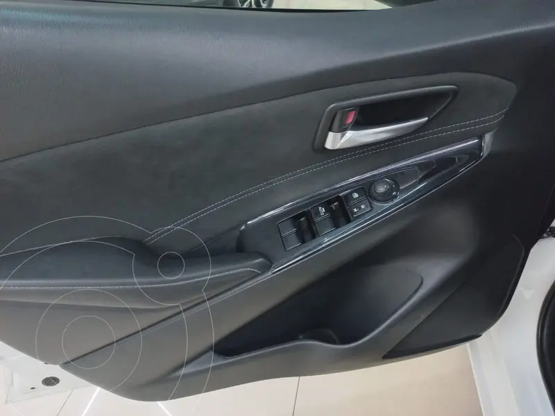 mazda 3-sedan
