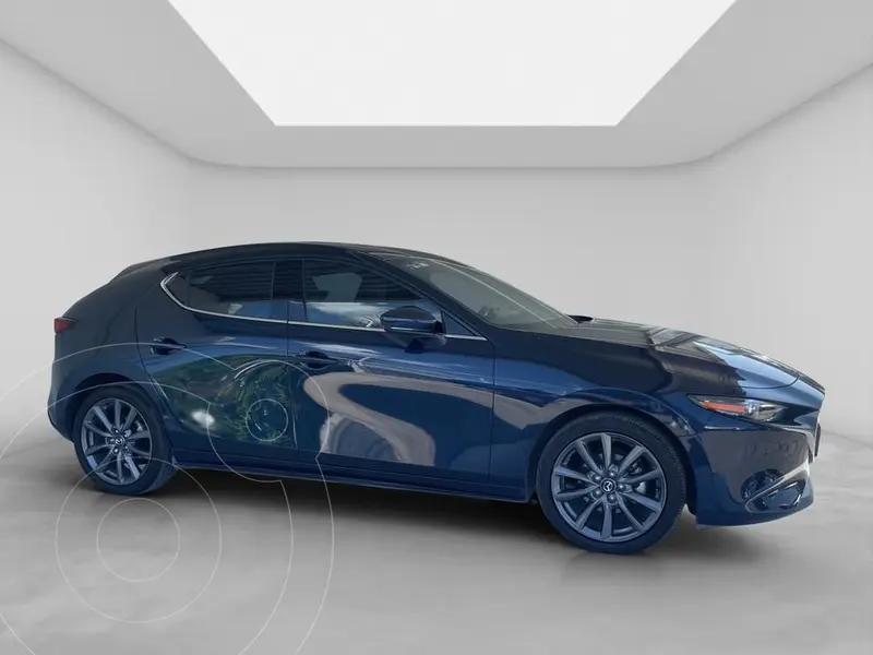 mazda 3-sedan