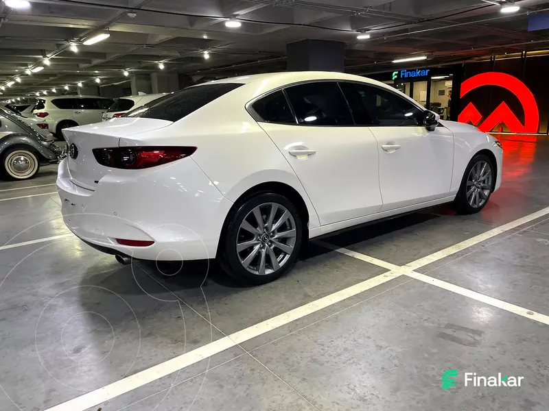 mazda 3-sedan