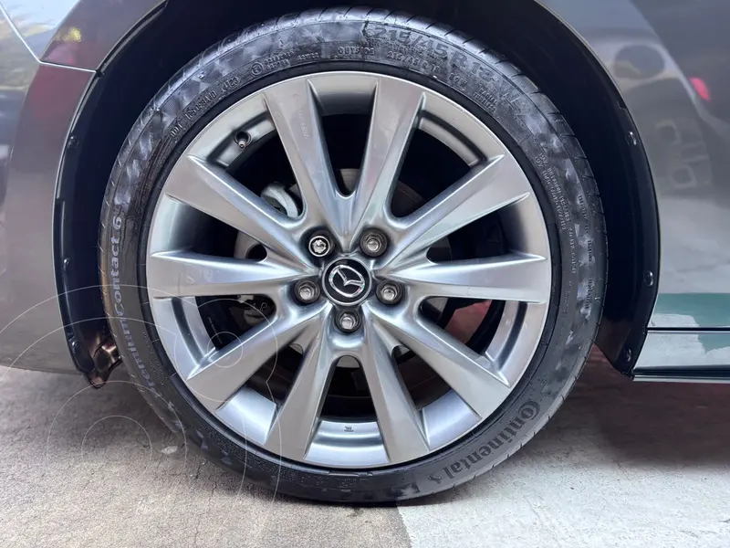 mazda 3-sedan