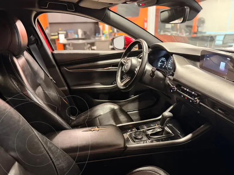 mazda 3-sedan