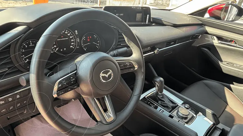 mazda 3-sedan