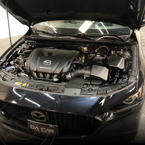 mazda 3-sedan