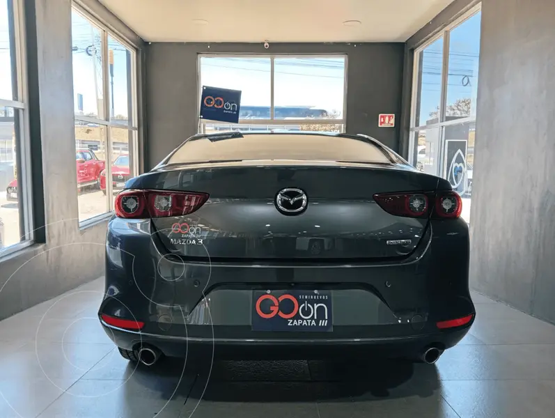 mazda 3-sedan