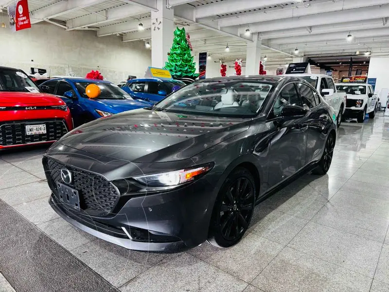 Foto Mazda 3 Sedan Signature usado (2025) color Gris precio $449,000