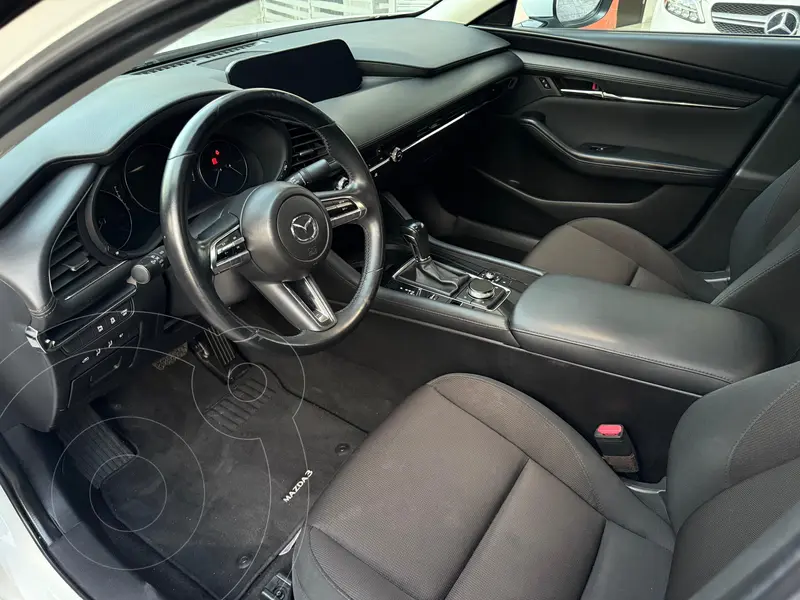 mazda 3-sedan