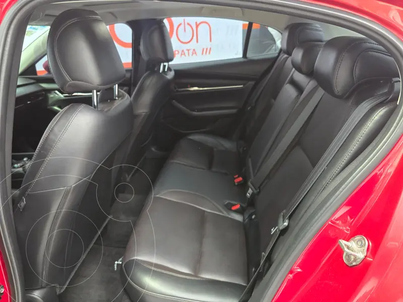 mazda 3-sedan