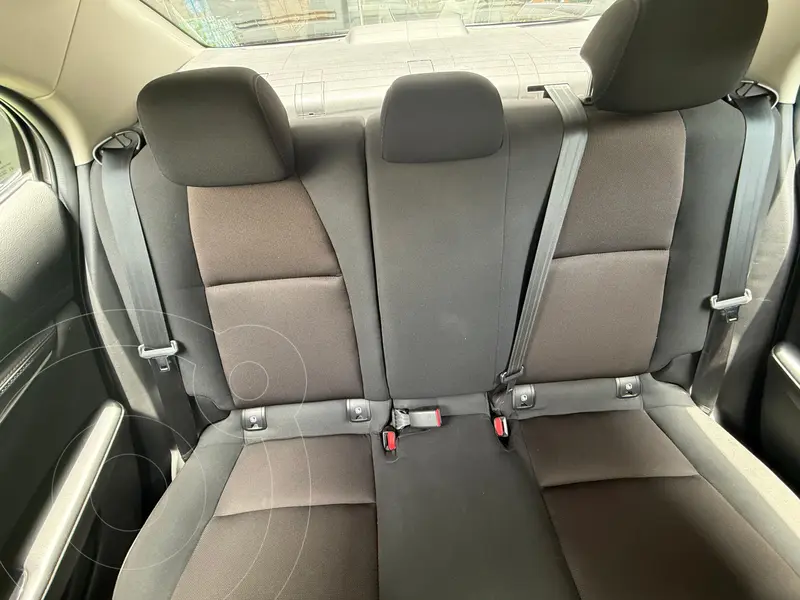 mazda 3-sedan