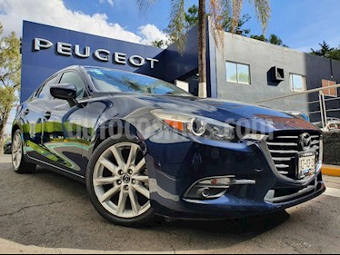 foto Mazda 3 Sedan i Sport usado (2018) color Azul precio $234,900
