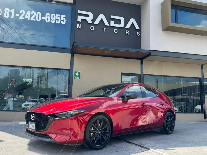 Foto Mazda 3 Sedan i Grand Touring Aut usado (2021) color Rojo precio $370,000