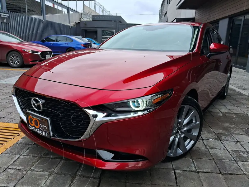 Foto Mazda 3 Sedan i Grand Touring Aut usado (2024) color Rojo financiado en mensualidades(enganche $114,450 mensualidades desde $8,752)